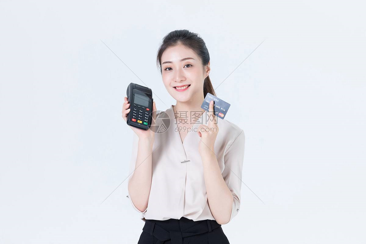 辦pos機(jī)簡(jiǎn)單嗎?
